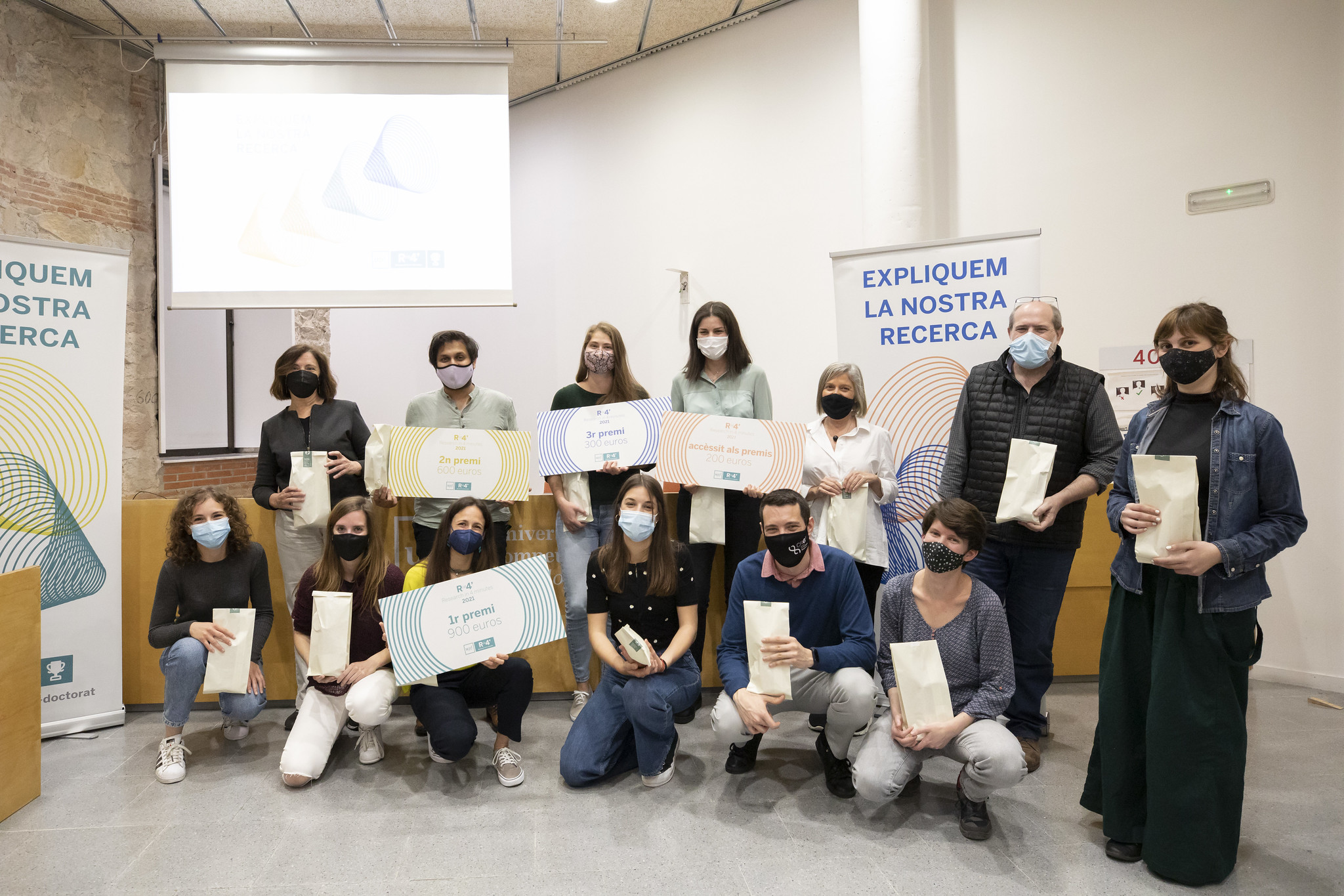 Foto de familia de todos los participantes. Crédito: UPF.